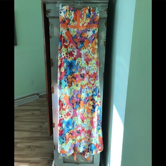 Jessica McClintock White Floral Dress - Picture 1 of 8
